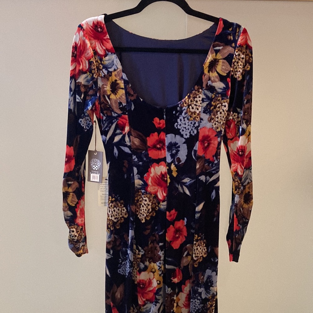 Vince Camuto velvet dress NWT 8